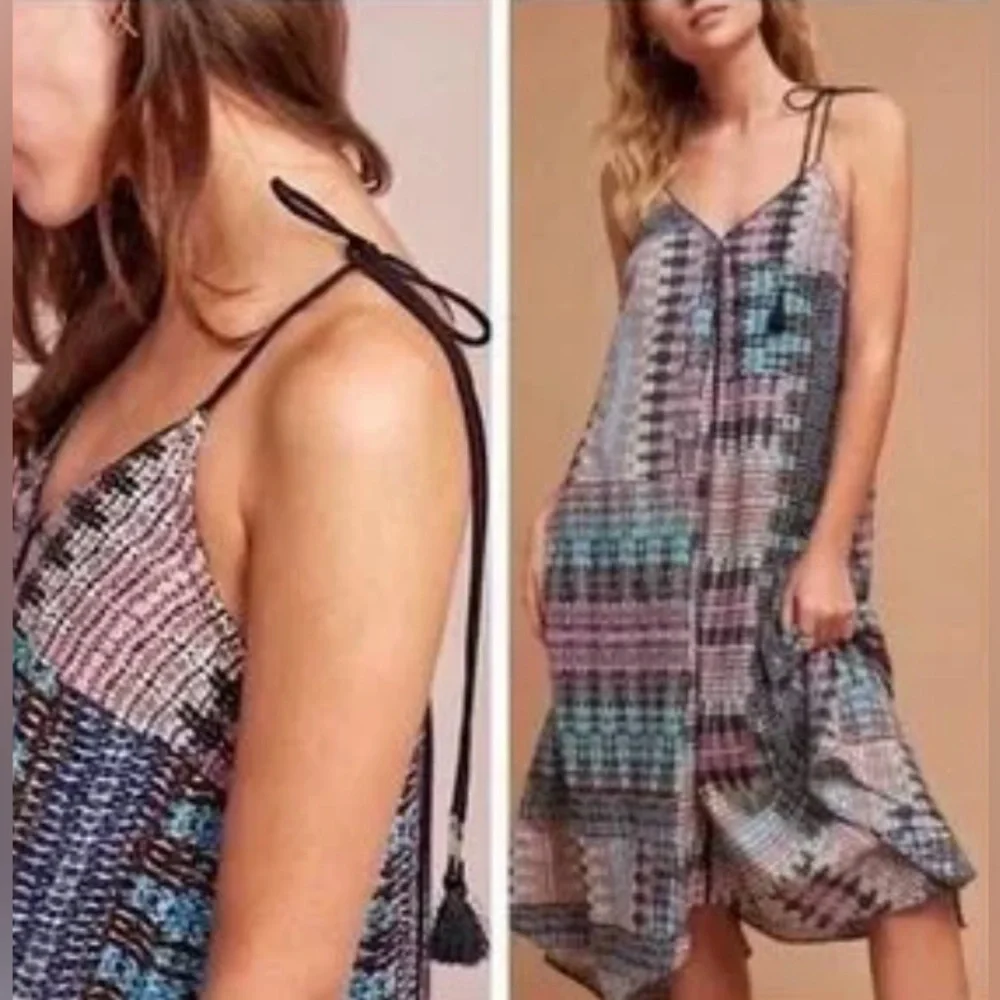 Dress - Picture 1 of 9